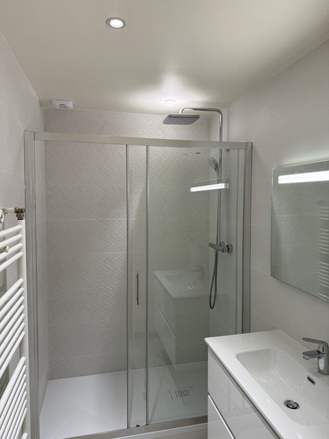 Salles de bains, réalisation CEM