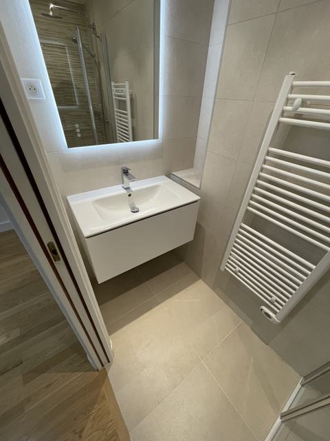 Salles de bains, réalisation CEM