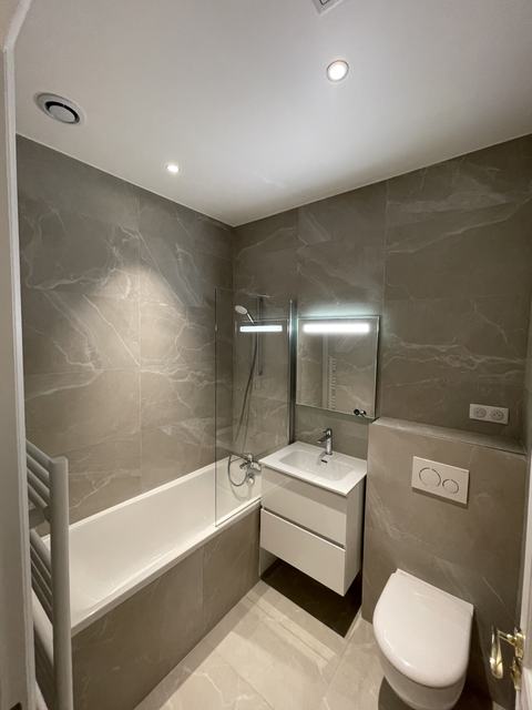 Salles de bains, réalisation CEM